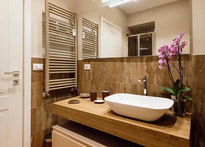 Design Monti Spacious 115 Sqm Rzym